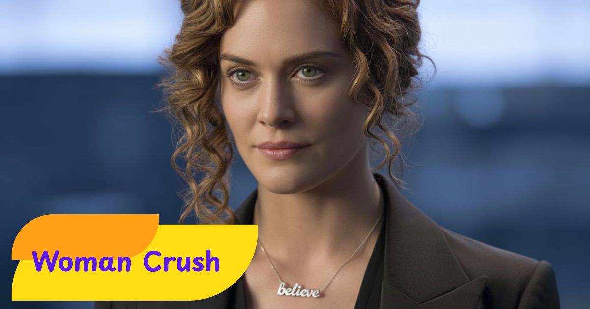 250+ Best Woman Crush Wednesday Quotes and Captions 2025